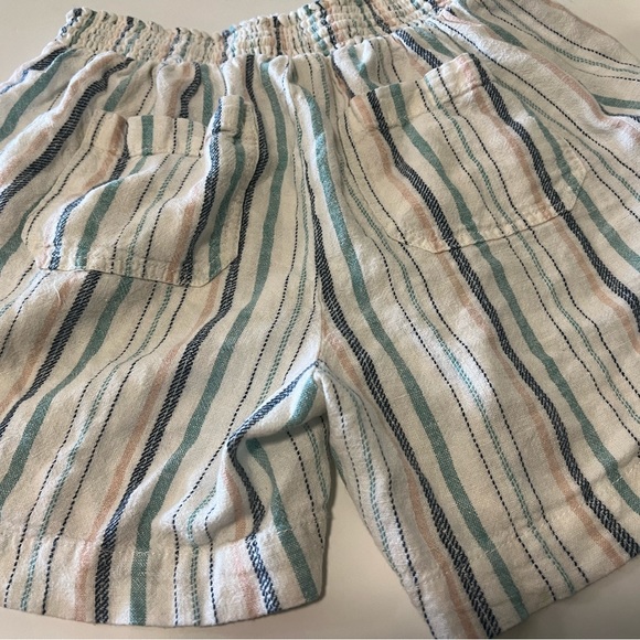 Briggs Ladies' Linen Blend Pull-On Shorts, Blue Stripe Small - Picture 4 of 5